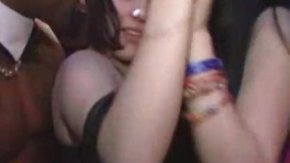 فوق العاده, فیلم سکسی منو مامانم کون, 1