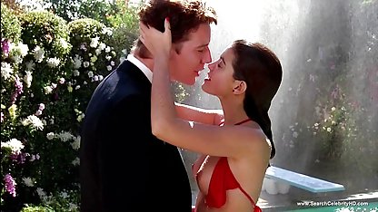 مایا می گه فیلم سکس پسرومامان سگ و اسپرم